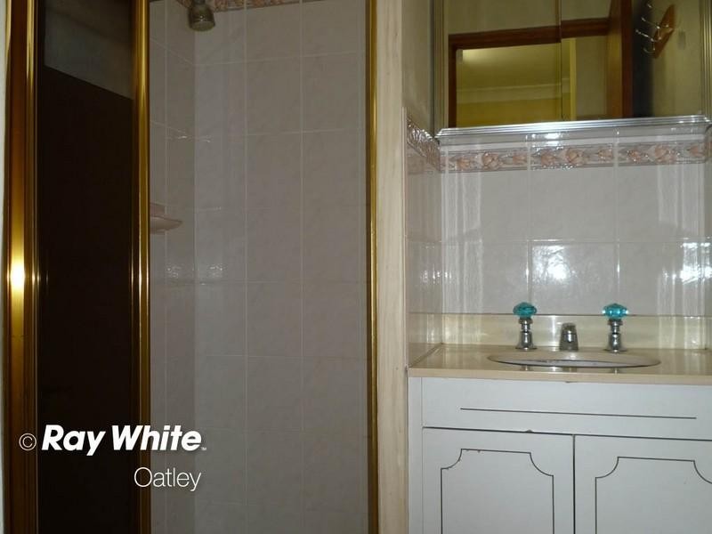 19 Woodlands Avenue, Lugarno NSW 2210