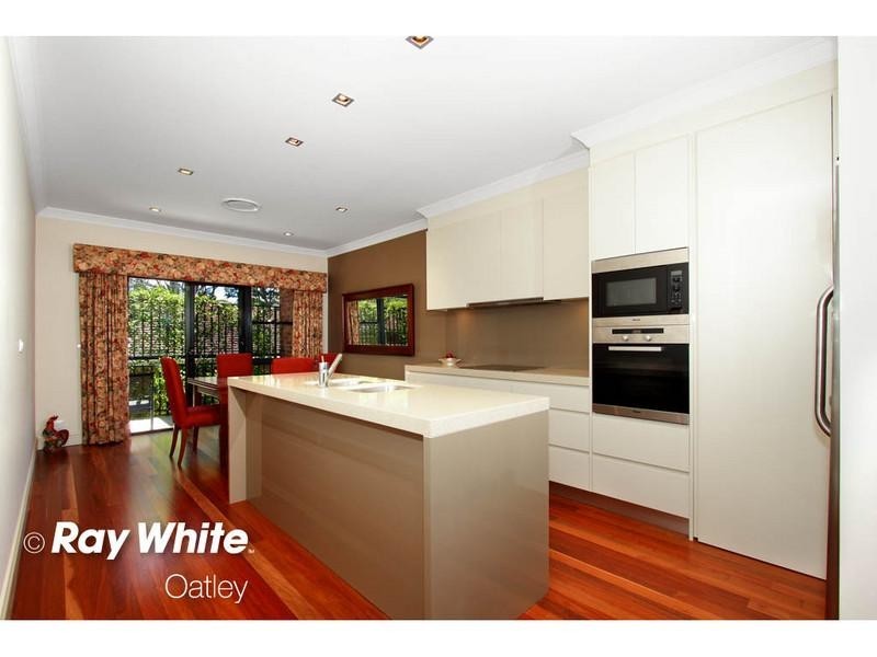 No.4, 16-18 River Road, Oatley NSW 2223