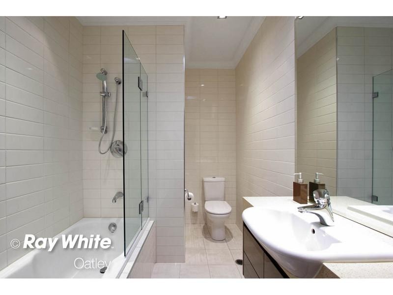 No.4, 16-18 River Road, Oatley NSW 2223