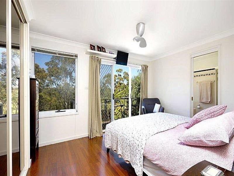 19 Beaumaris Crescent, Mortdale NSW 2223