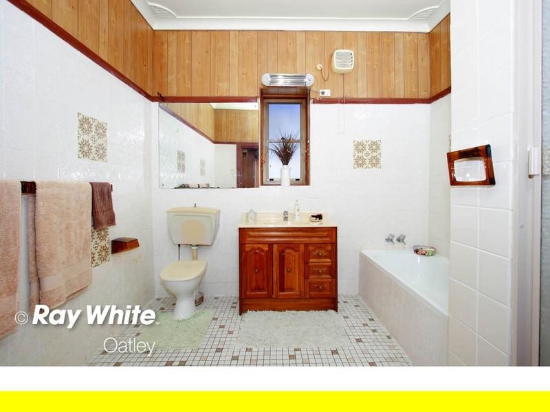 No. 42 Central Road, Beverly Hills NSW 2209