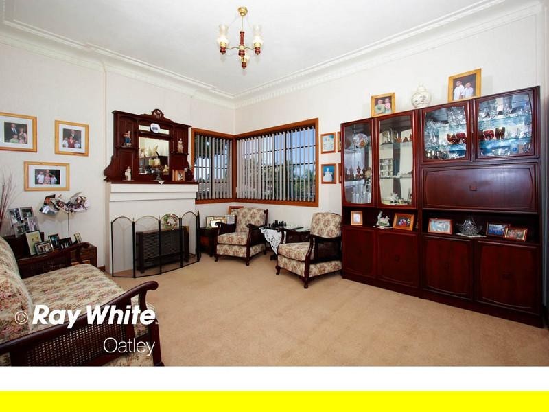 No. 42 Central Road, Beverly Hills NSW 2209