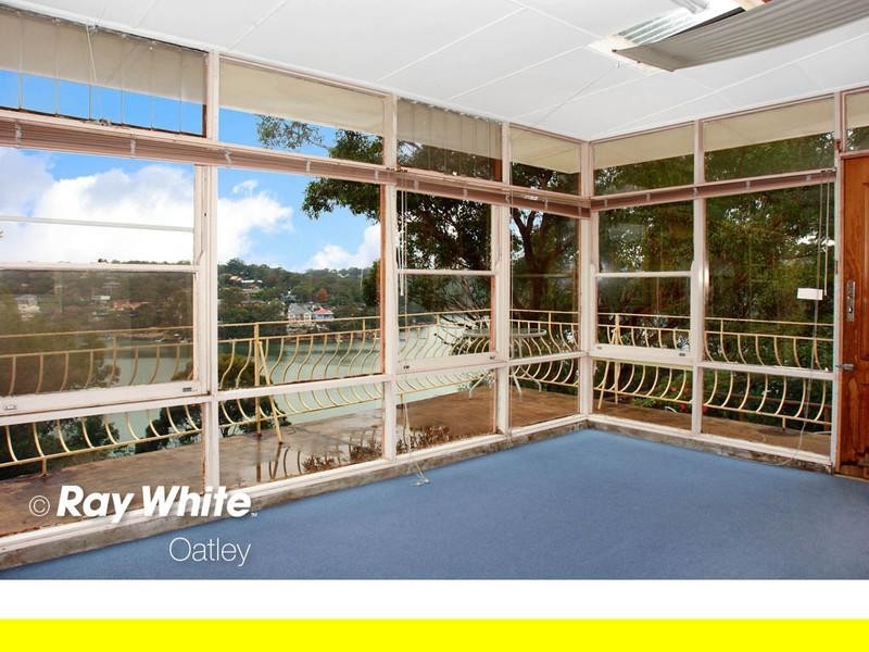 72 Algernon Street, Oatley NSW 2223