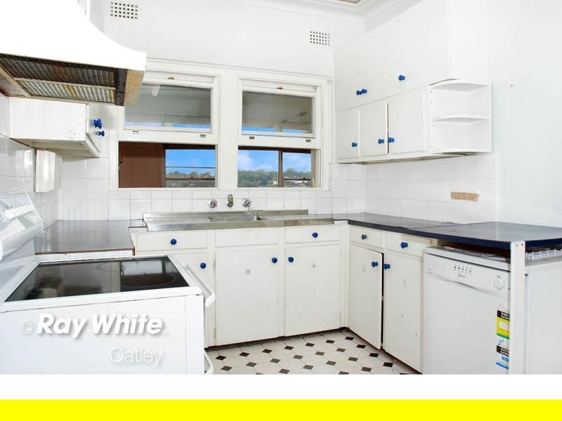 72 Algernon Street, Oatley NSW 2223