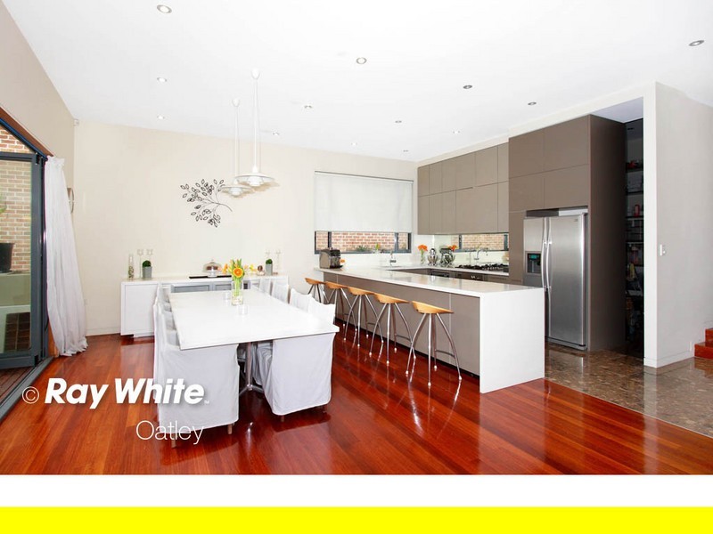 56 Gungah Bay Road, Oatley NSW 2223