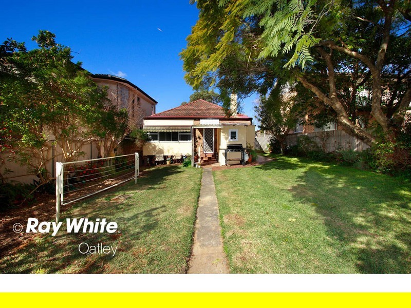 11 Hampton Street, Hurstville Grove NSW 2220
