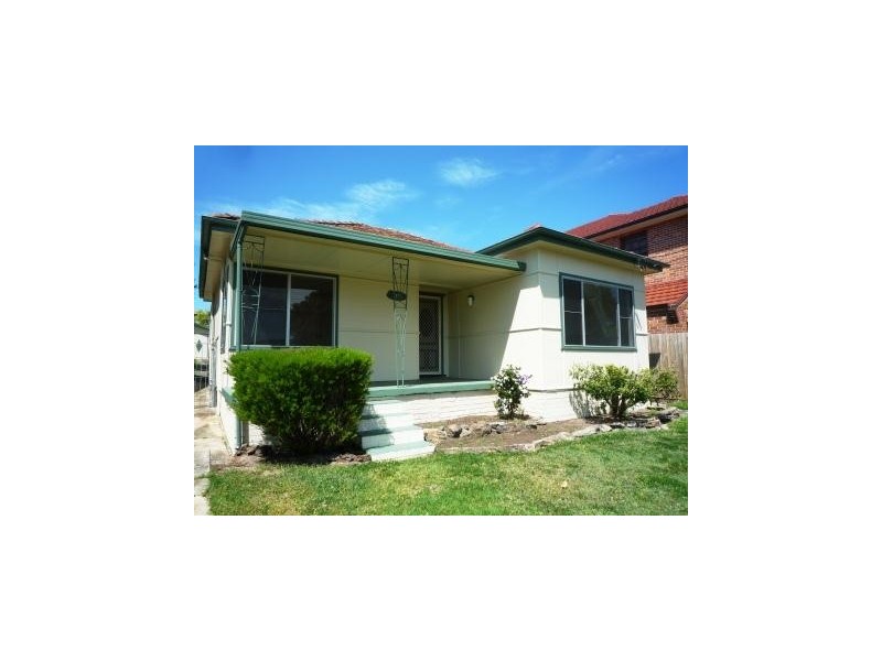 15 Boorara Avenue, Oatley NSW 2223