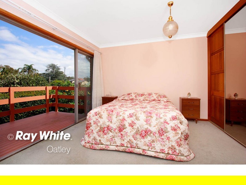 3 Tara Place, Lugarno NSW 2210