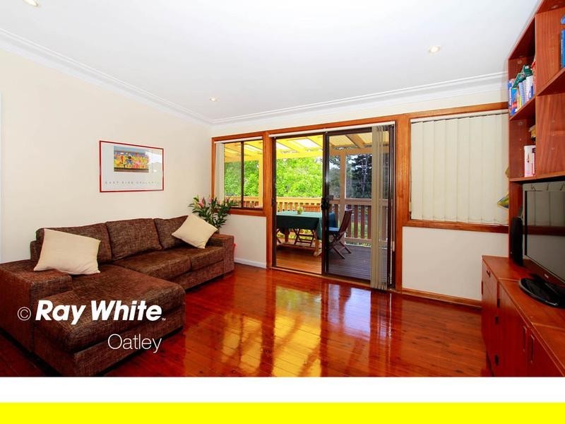 14 Glen Road, Oatley NSW 2223