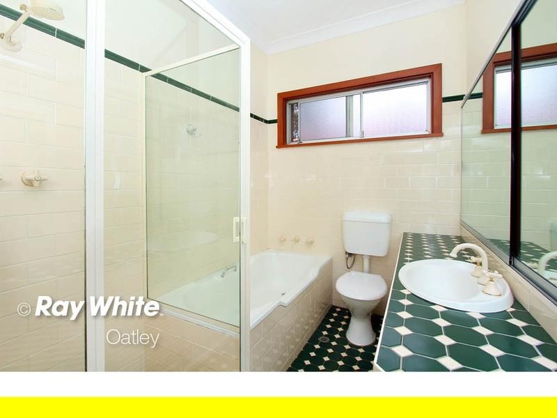 14 Glen Road, Oatley NSW 2223