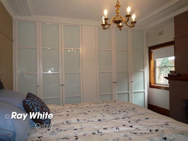 4 Rosemont Avenue, Mortdale NSW 2223