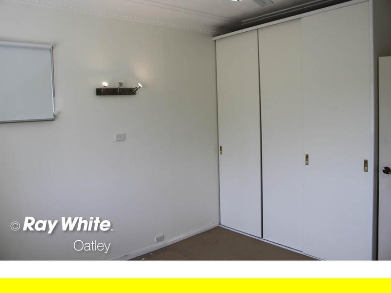 3 Ballantyne Road, Mortdale NSW 2223