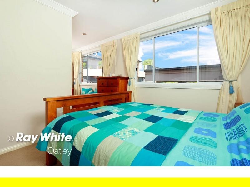 124 Hurstville Road, Hurstville Grove NSW 2220