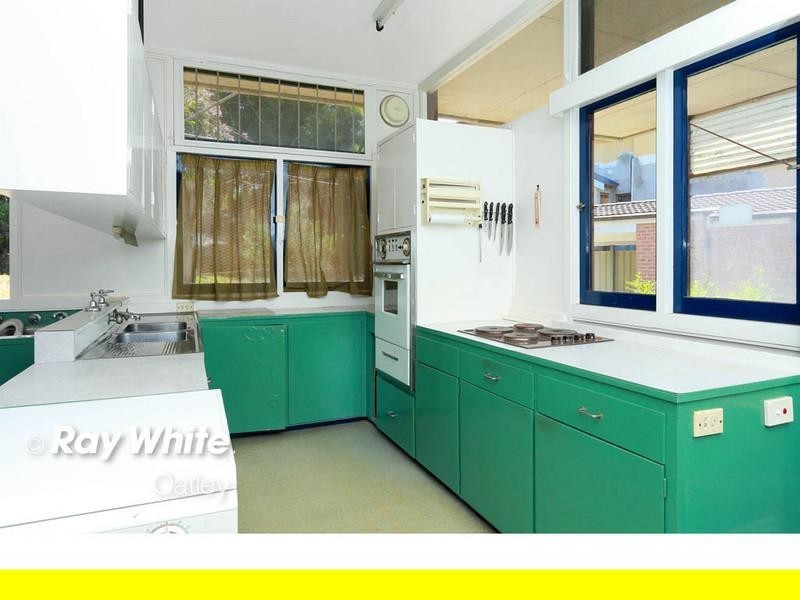 70 Algernon Street, Oatley NSW 2223