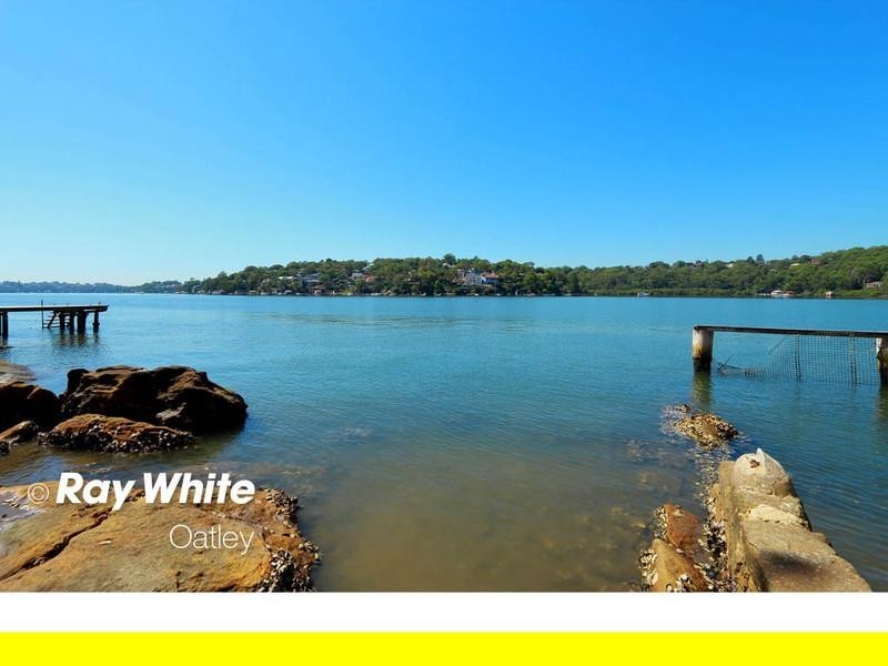 70 Algernon Street, Oatley NSW 2223