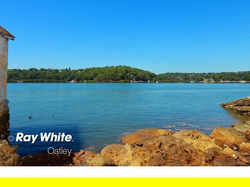 70 Algernon Street, Oatley NSW 2223