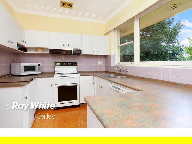 54 Baker Street, Oatley NSW 2223