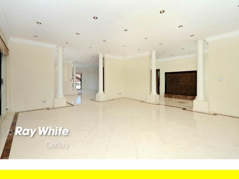 27 Koorabel Street, Lugarno NSW 2210