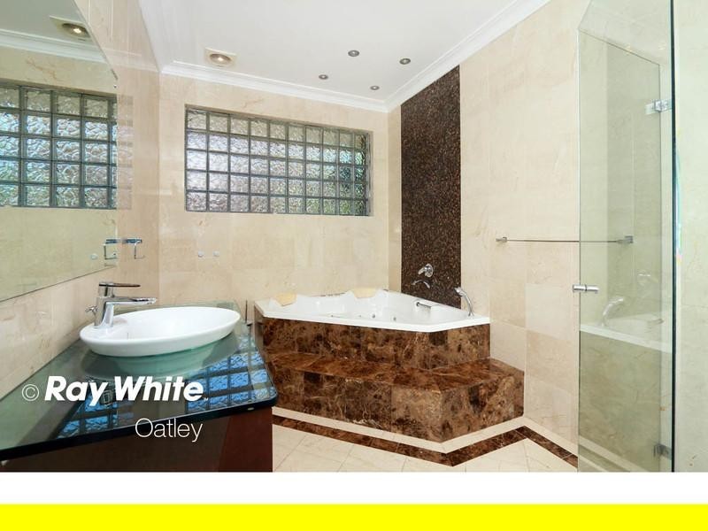 27 Koorabel Street, Lugarno NSW 2210