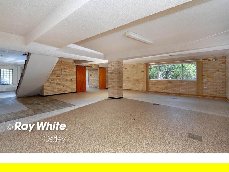 27 Koorabel Street, Lugarno NSW 2210