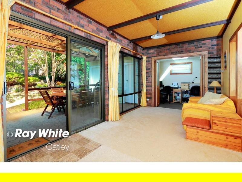 5 Glen Road, Oatley NSW 2223