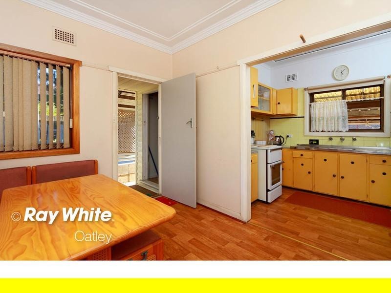 20 Oatley Parade, Oatley NSW 2223