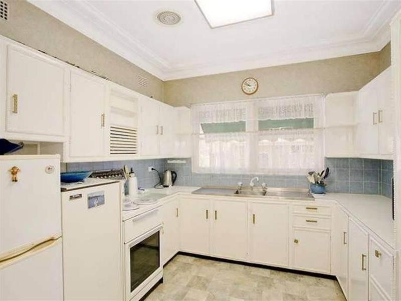 19 Mountbatten Street, Oatley NSW 2223