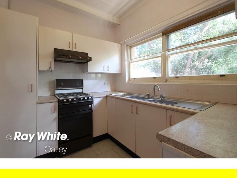 37 Rosemont Avanue, Mortdale NSW 2223