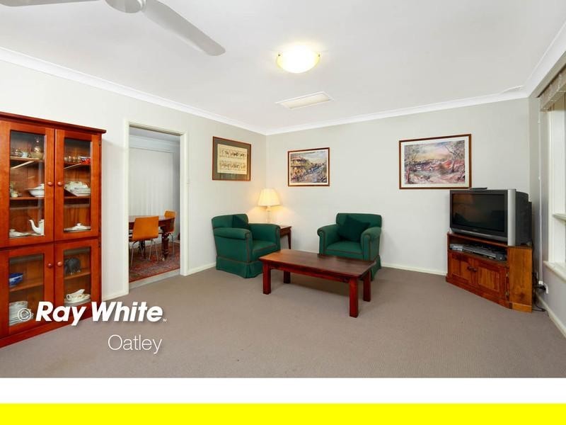 44a Samuel Street, Peakhurst NSW 2210