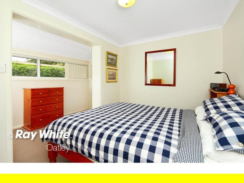 44a Samuel Street, Peakhurst NSW 2210