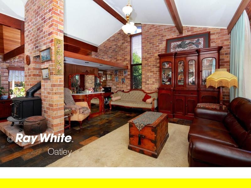 16 Kitchener Street, Oatley NSW 2223