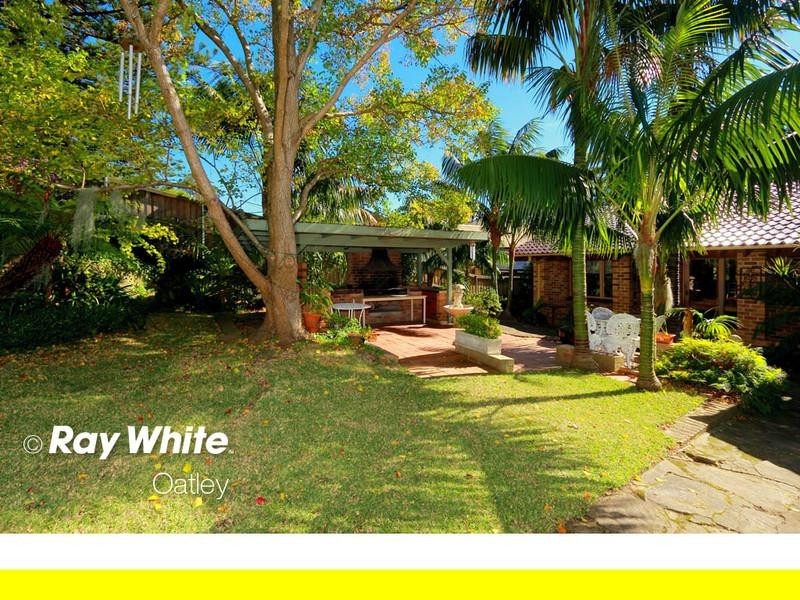 16 Kitchener Street, Oatley NSW 2223