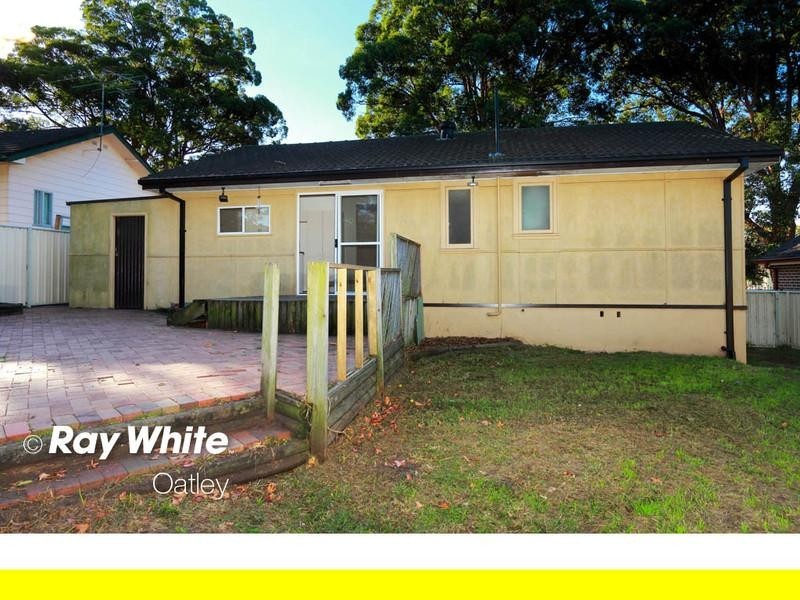 13 Balmoral Road, Mortdale NSW 2223