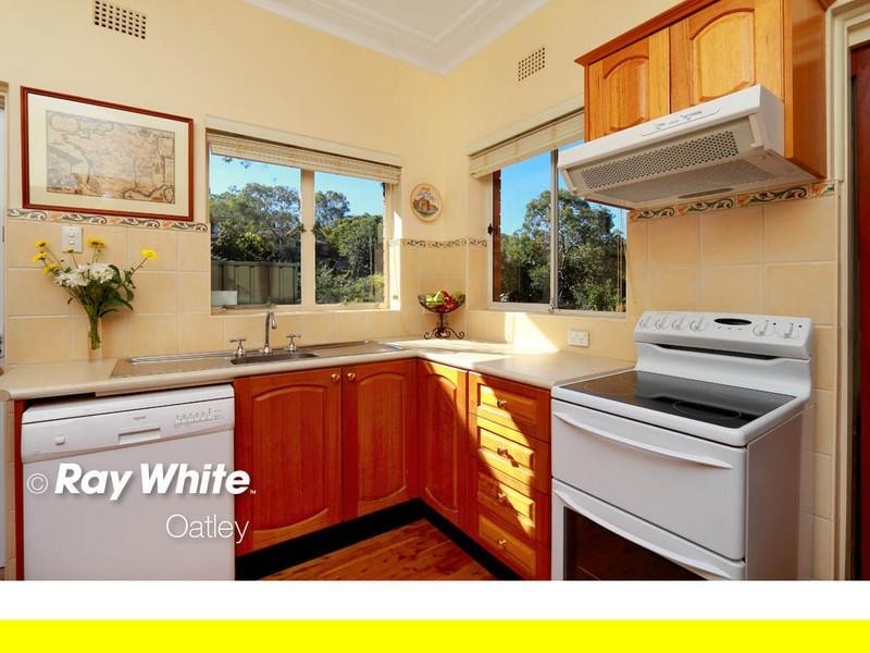 112 Marine Drive, Oatley NSW 2223