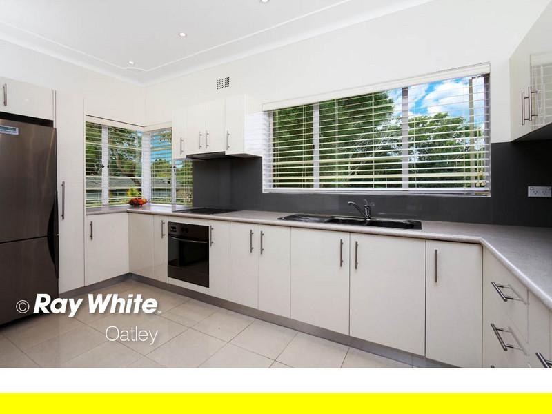 69 Waratah Street, Oatley NSW 2223