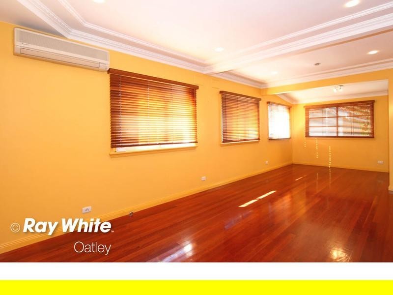 25 Bailey Parade, Peakhurst NSW 2210