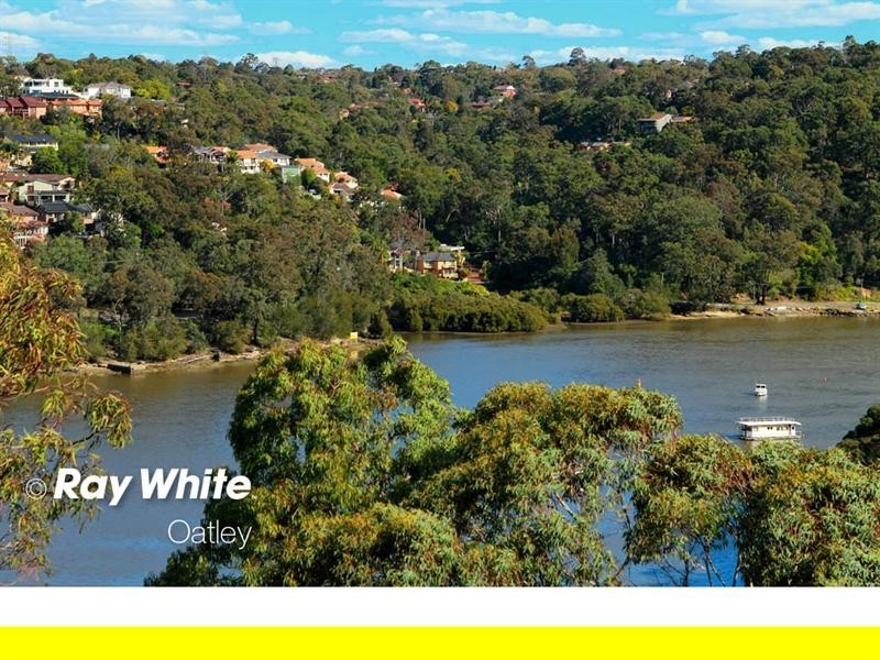 19 Woodlands Avenue, Lugarno NSW 2210