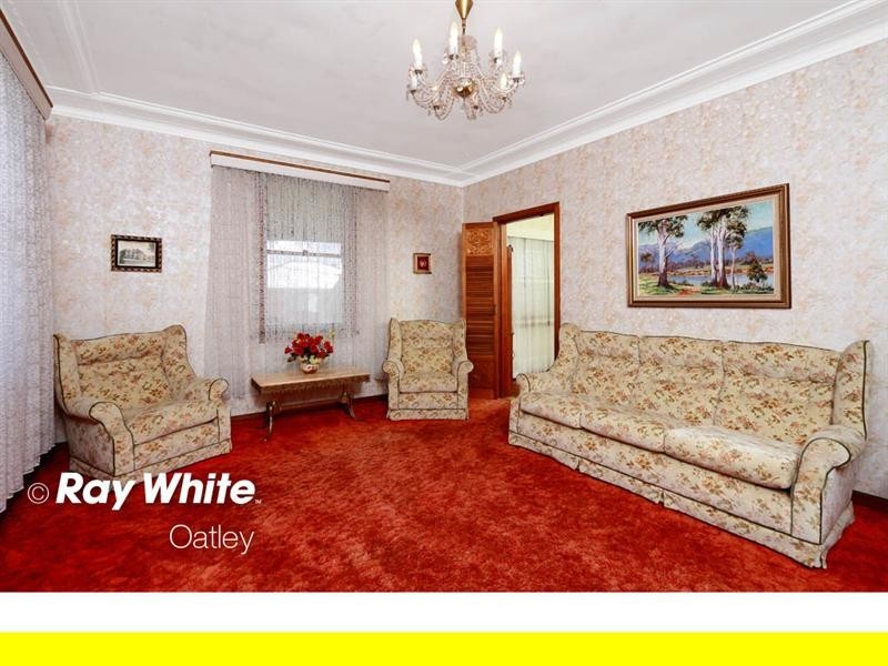 No. 15 Lime Kiln Road, Lugarno NSW 2210