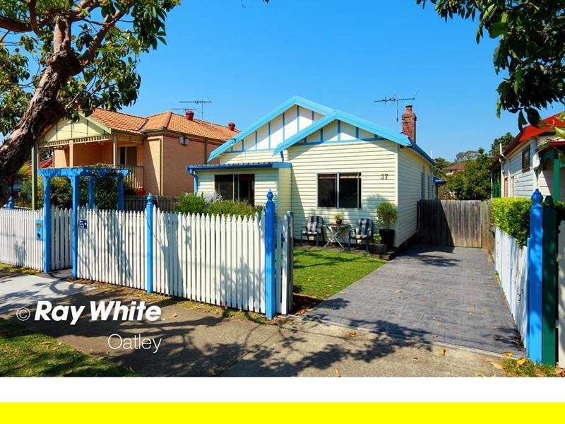37 Broughton Street, Mortdale NSW 2223