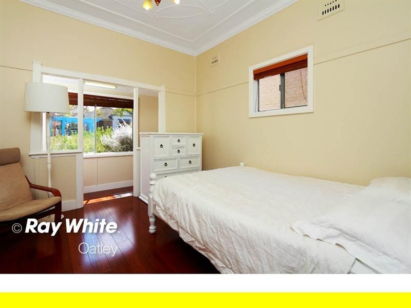 37 Broughton Street, Mortdale NSW 2223