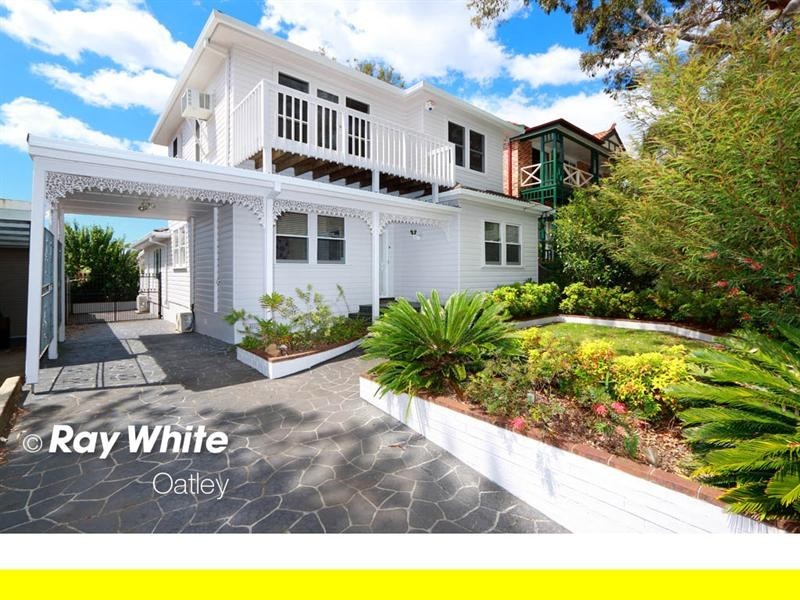 10 Southern Street, Oatley NSW 2223