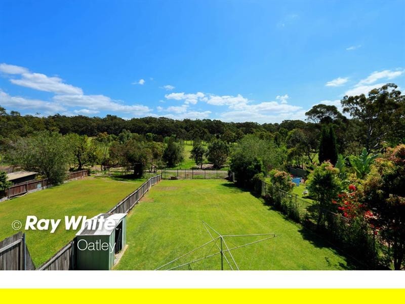 18 Ballantyne Road, Mortdale NSW 2223