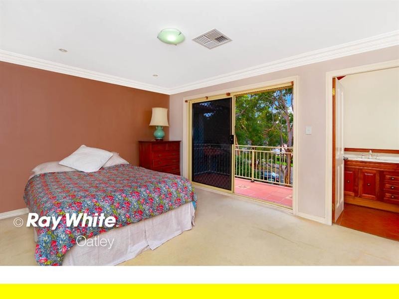 27 Lansdowne Parade, Oatley NSW 2223