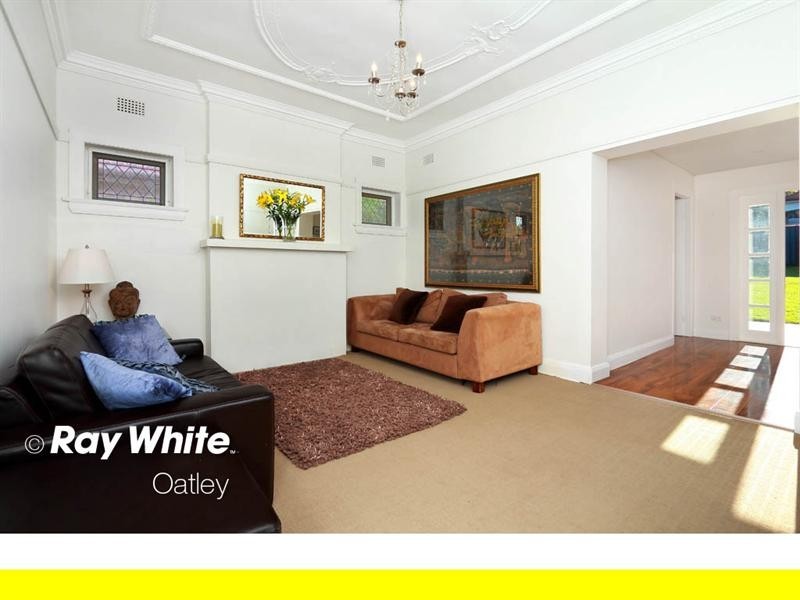 19 Renown Avenue, Oatley NSW 2223