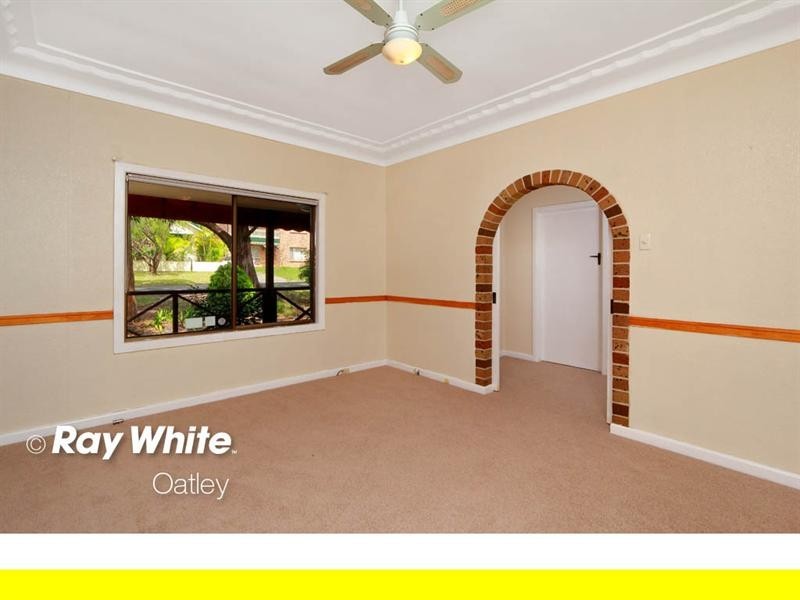 38 Seaforth Avenue, Oatley NSW 2223