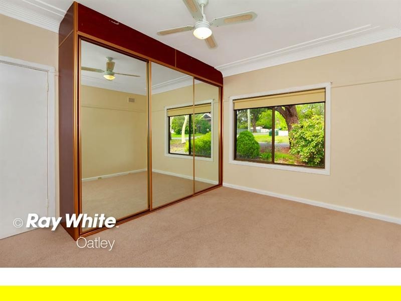 38 Seaforth Avenue, Oatley NSW 2223