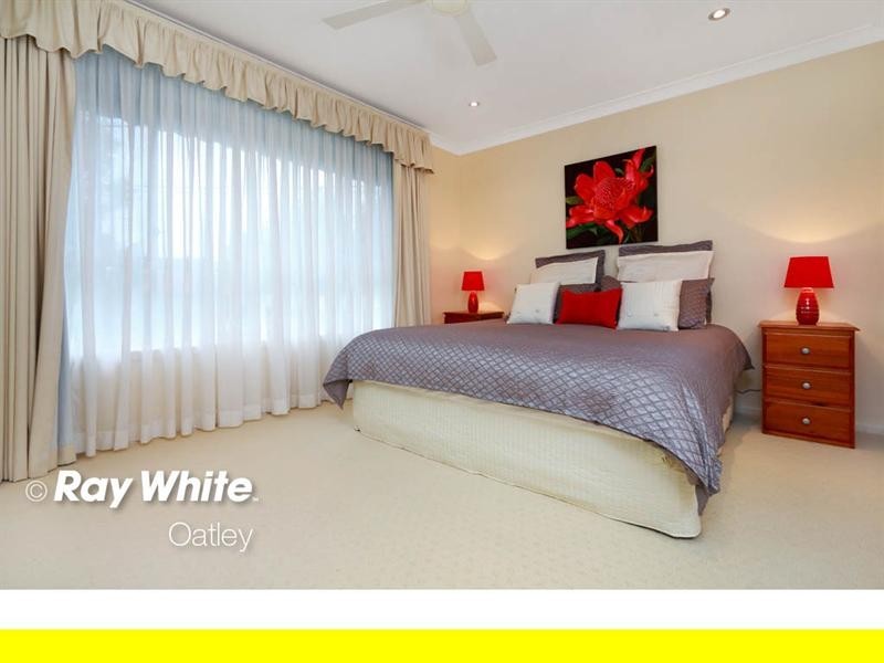 80 Gungah Bay Road, Oatley NSW 2223