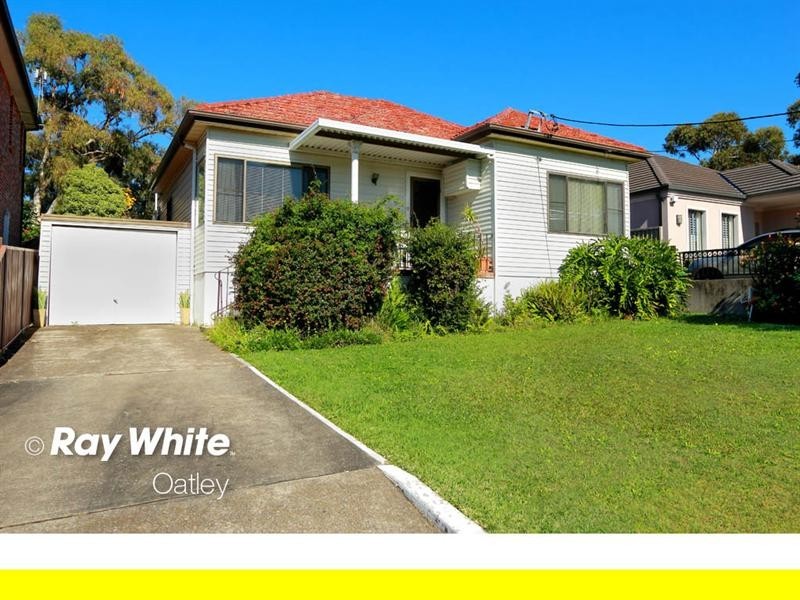 6 Aveling Street, Blakehurst NSW 2221
