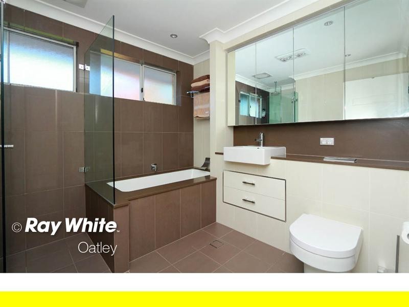 5 Myrtle Street, Oatley NSW 2223