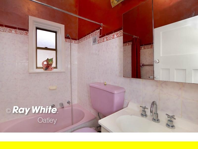 No. 39 Hampton Street, Hurstville Grove NSW 2220